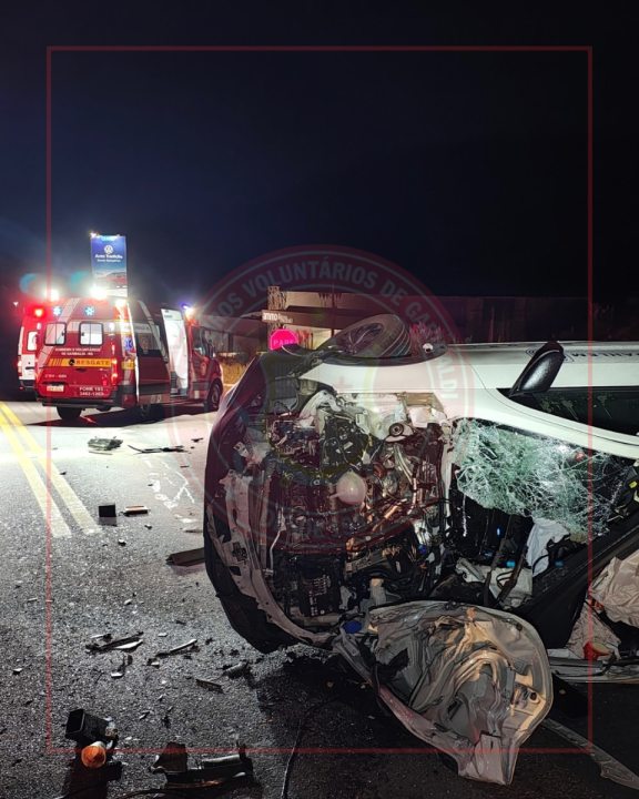 Acidente de tr�nsito na BR-470 Km-222,5.