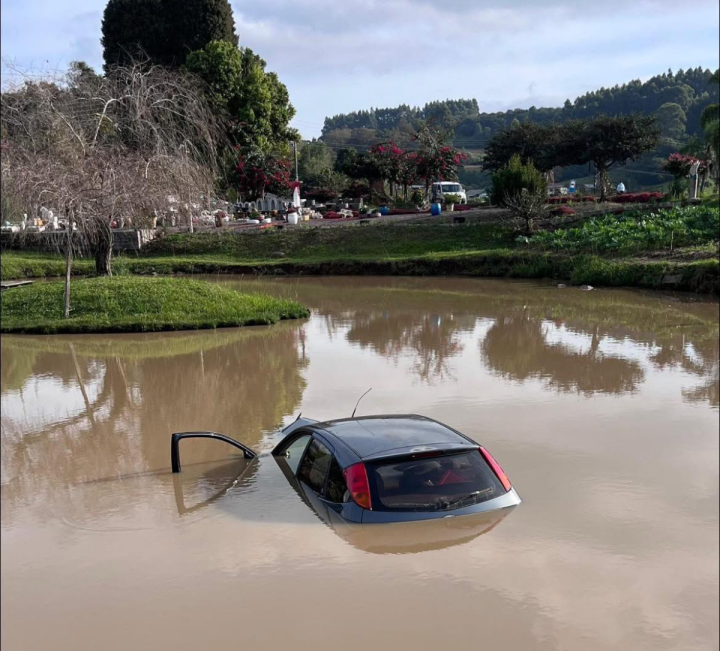 Acidente ocorreu em Santo Antonio de Castro, Carlos Barbosa, RS