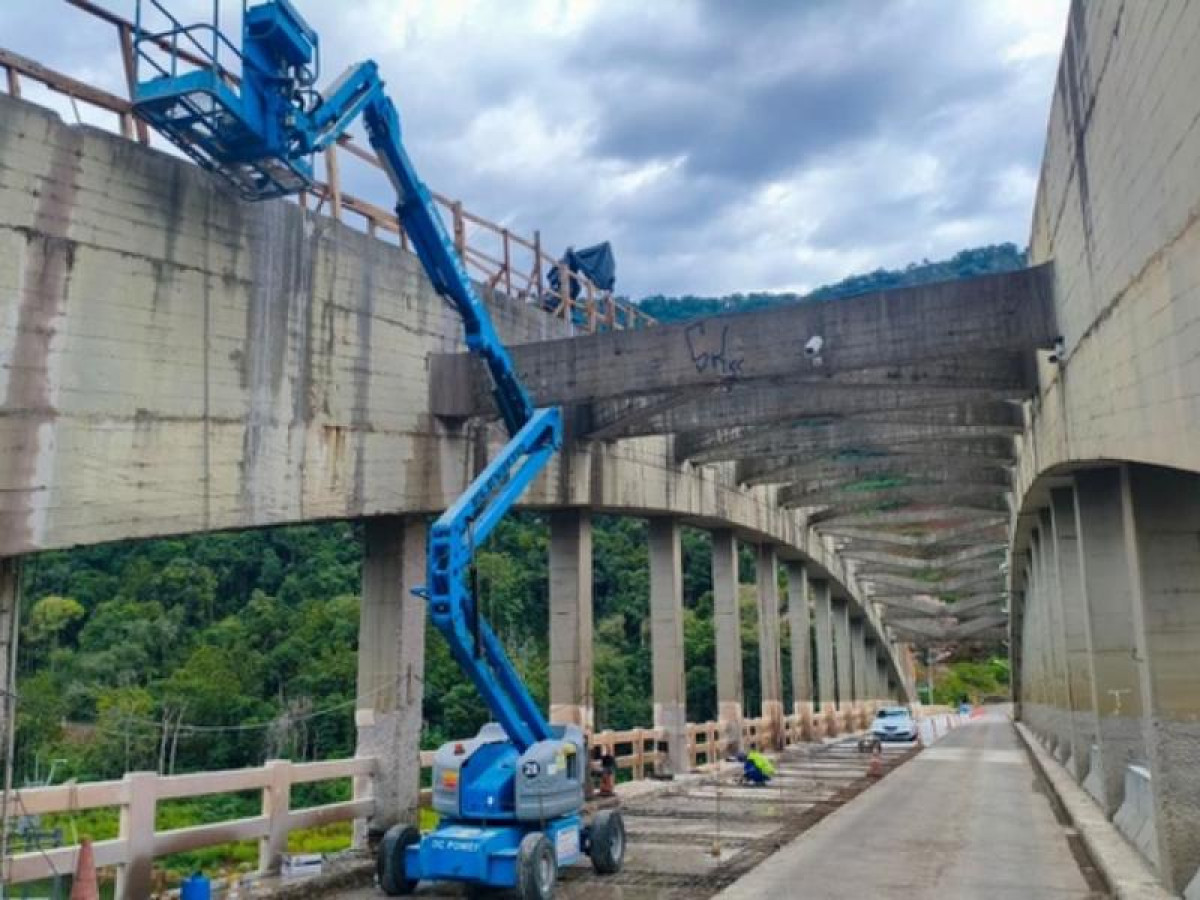 Ponte sobre o Rio das Antas, entre Veran�polis e Bento Gon�alves, passa por refor�o estrutural e alcan�a 56% de execu��o