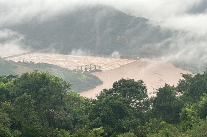 Chuvas - Ceran confirma rompimento da barragem entre Cotipor e Bento