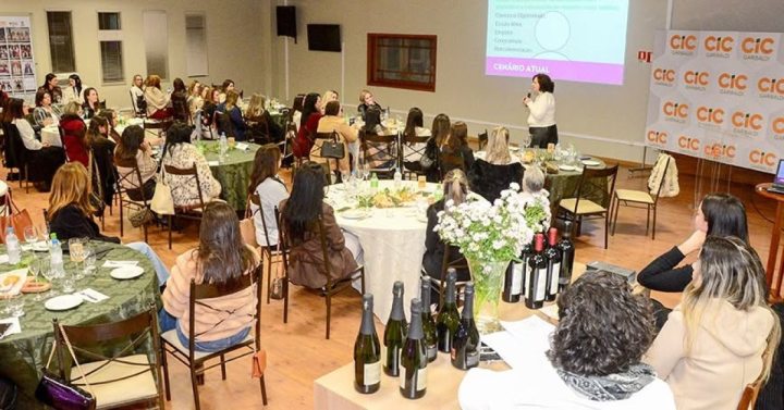 CIC de Garibaldi�est� com�" Mulher Empreendedora CIC."