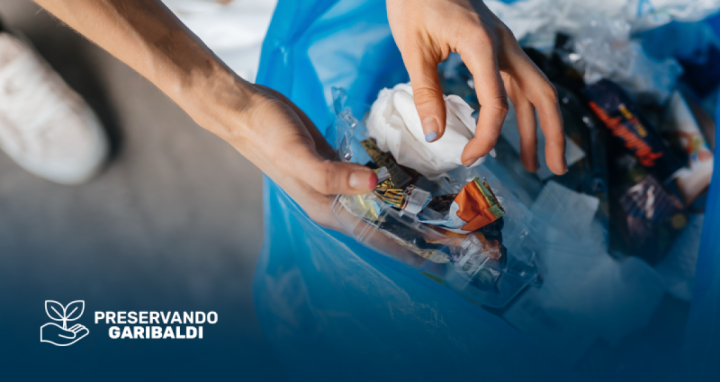 COLETA DE RES�DUOS EM GARIBALDI, RS 