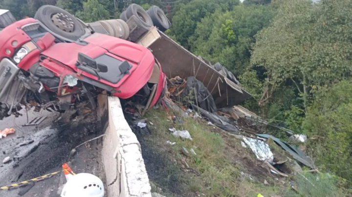DUAS VTIMAS EM ACIDENE DE TRNSITO NA BR-386, LAJEADO, RS 
