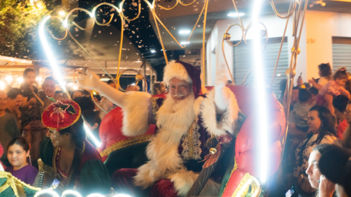EM GARIBALDI, PARADA DE NATAL 2025 