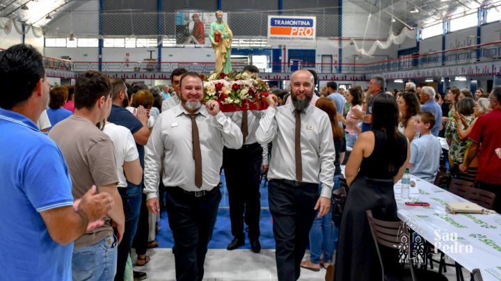 Garibaldi - Ch� de S�o Pedro d� in�cio a programa��o da 141� Festa em honra ao padroeiro