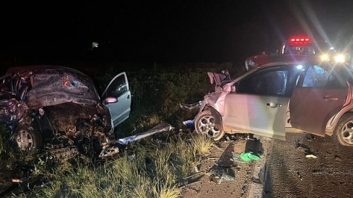 Tr�nsito - Tr�s jovens naturais da Argentina morrem em acidente em Casca 