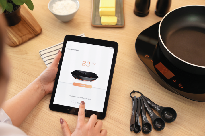O grande vencedor nacional do Desafio Tramontina receber um cooktop porttil de induo

GURU