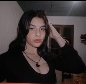  Famlia busca por informaes de jovem desaparecida em Garibal