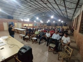 Garibaldi - Secretaria Municipal de Agricultura e Pecuária Secretaria e Conselho de Agricultura promovem encontro no interior