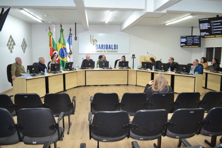 SESSO EXTRAORDINRIA DO PODER LEGISLATIVO DE GARIBALDI, RS 