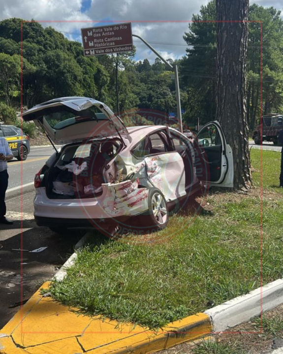 Aidente de tr�nsito na BR-470 K 