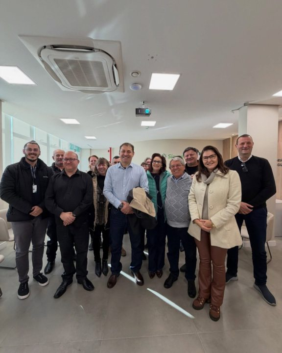 Deputado Estadual Paparico Bacchi visita o vereador Bruno Pilatti e � acolhido por autoridades e institiui��es 